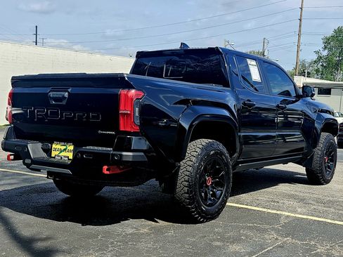 Used 2024 Toyota Tacoma TRD Pro AWD/4WD image 4