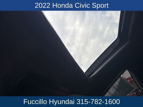 Used 2022 Honda Civic Sport image 28