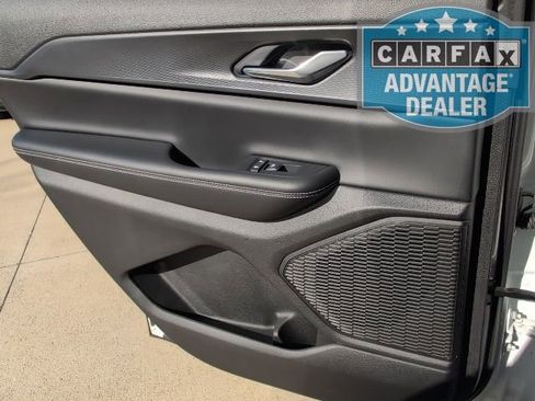 Used 2024 Jeep Grand Cherokee L Altitude image 10