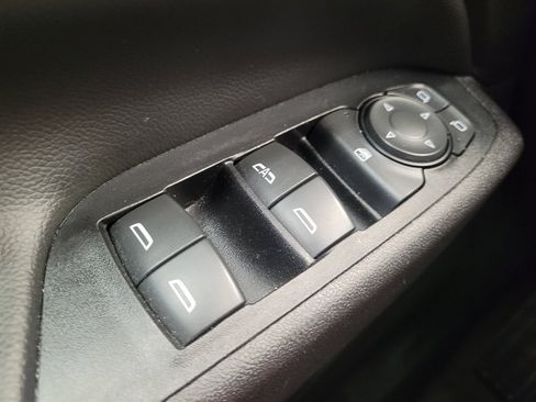 Used 2019 Chevrolet Equinox LT FWD image 27