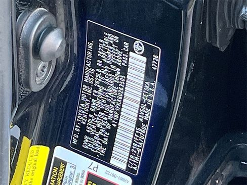 Used 2016 Toyota Camry SE image 30