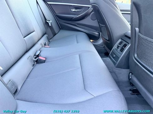 Used 2018 BMW 330e RWD image 25
