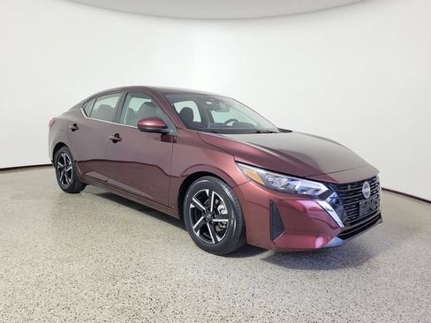 Used 2024 Nissan Sentra SV FWD image 4