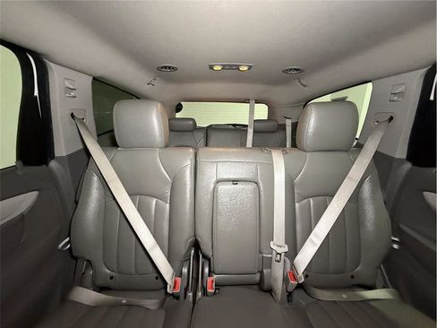 Used 2014 Chevrolet Traverse LT image 30