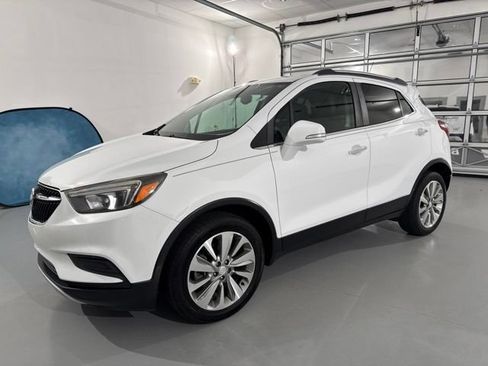 Used 2017 Buick Encore FWD image 3