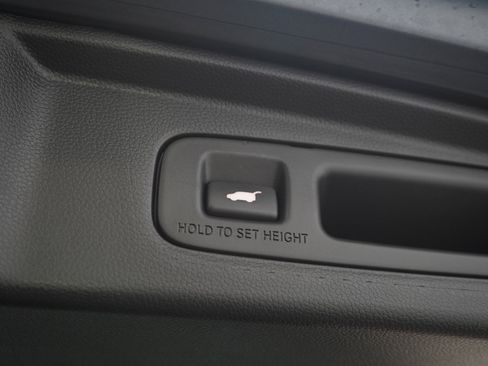 Used 2023 Honda CR-V Sport Touring image 11