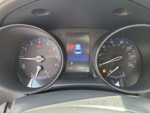 Used 2021 Toyota C-HR LE FWD image 22