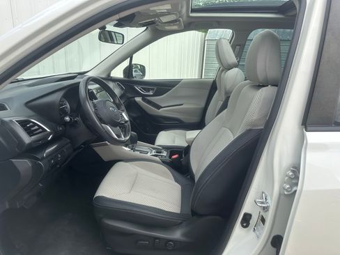 Used 2023 Subaru Forester Premium AWD/4WD image 11