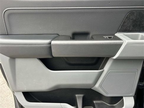 Certified 2021 Ford F150 XLT w/ Equipment Group 302A High image 17