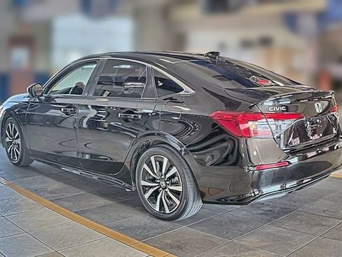 Used 2024 Honda Civic EX image 4
