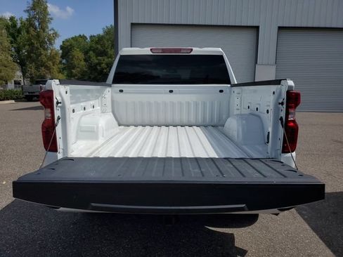 Used 2025 Chevrolet Silverado 1500 Custom w/ Turbomax Blackout Package RWD image 9