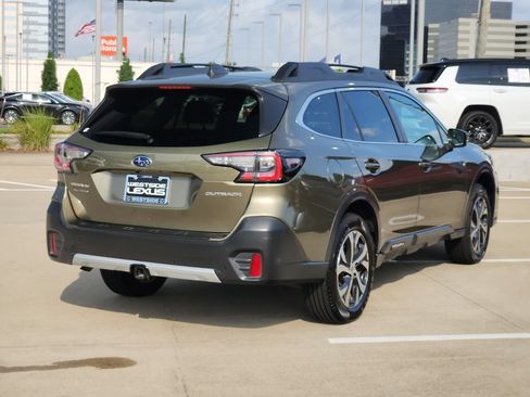 Used 2022 Subaru Outback Limited AWD/4WD image 7