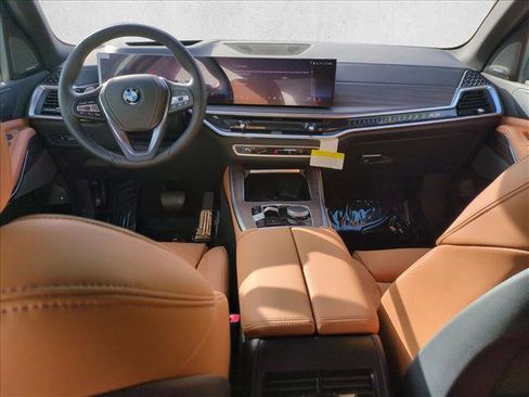 New 2026 BMW X5 xDrive50e w/ Premium Package image 15