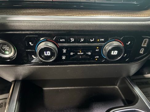 Used 2023 Chevrolet Silverado 1500 LT Trail Boss w/ Protection Package AWD/4WD image 33