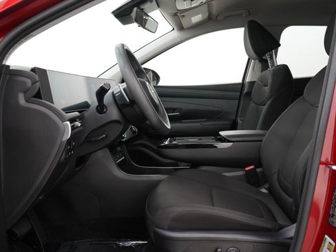 Used 2025 Hyundai Tucson SEL AWD/4WD image 22