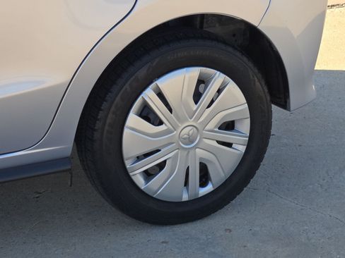 Used 2024 Mitsubishi Mirage ES FWD image 12