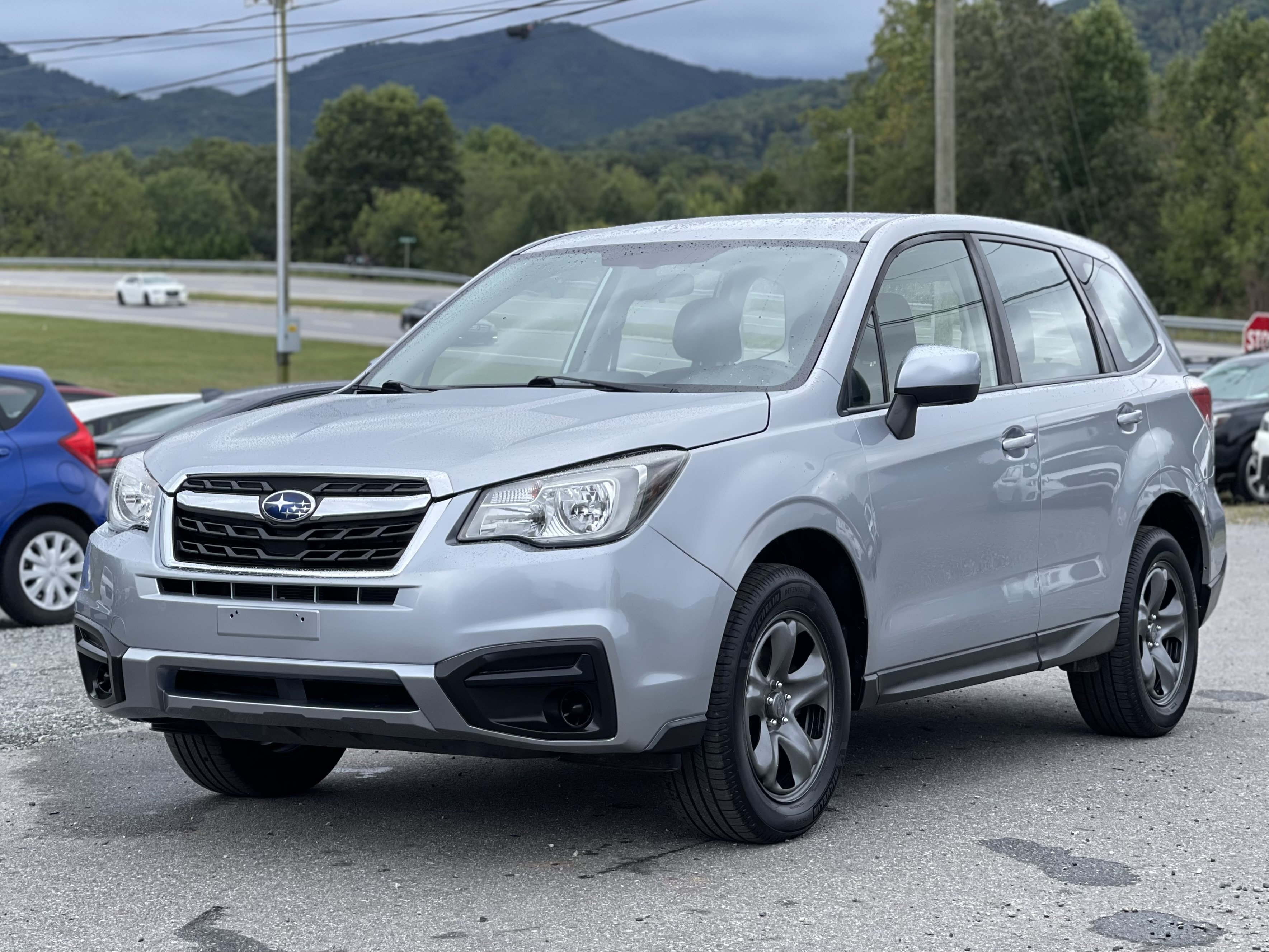Used 2018 Subaru Forester 2.5i AWD/4WD image 7