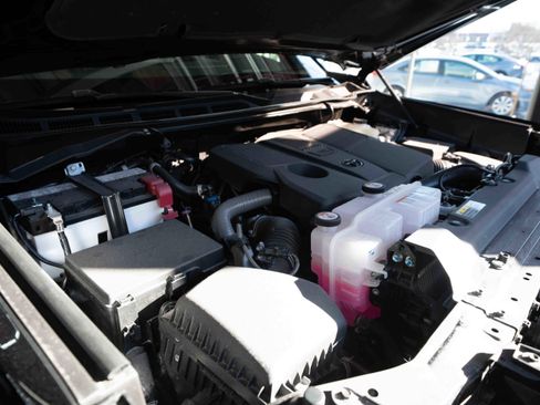 New 2026 Toyota Tundra Platinum image 31