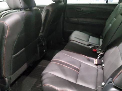 Used 2022 Honda Passport TrailSport image 14