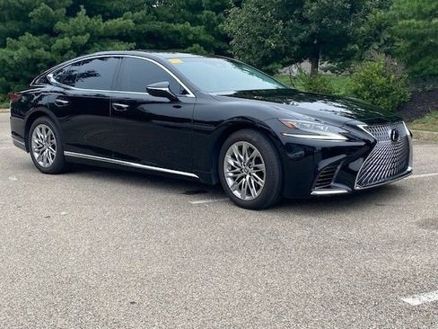 Used 2019 Lexus LS 500 w/ Accessory Package (Z2) RWD image 8