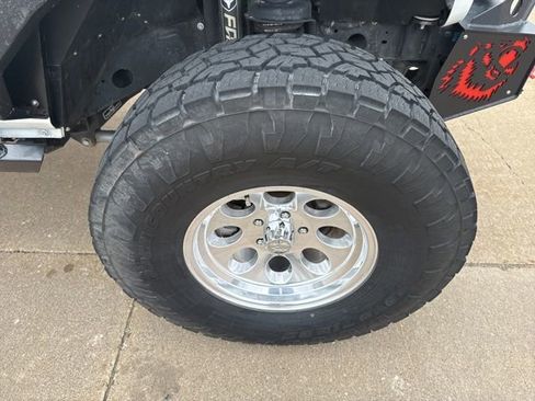 Used 2018 Jeep Wrangler Unlimited Sport image 51