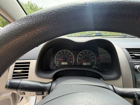 Used 2011 Toyota Corolla LE FWD image 20