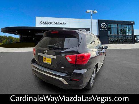 Used 2020 Nissan Pathfinder S AWD/4WD image 5