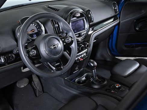 Used 2019 MINI Cooper Countryman S w/ Premium Package image 11