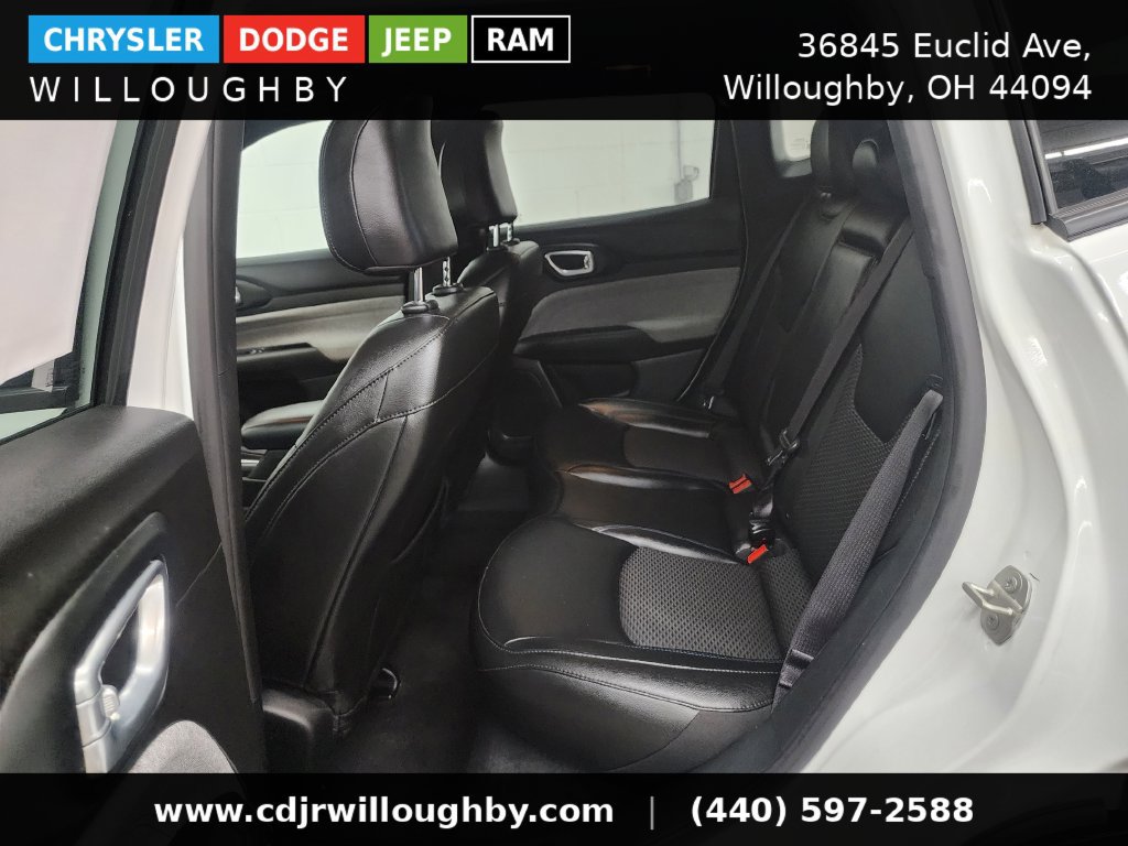 Used 2024 Jeep Compass Latitude AWD/4WD image 26