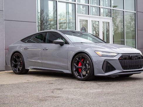 Used 2026 Audi RS 7 Performance image 3