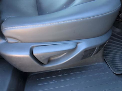 Used 2024 Toyota Grand Highlander FWD image 35