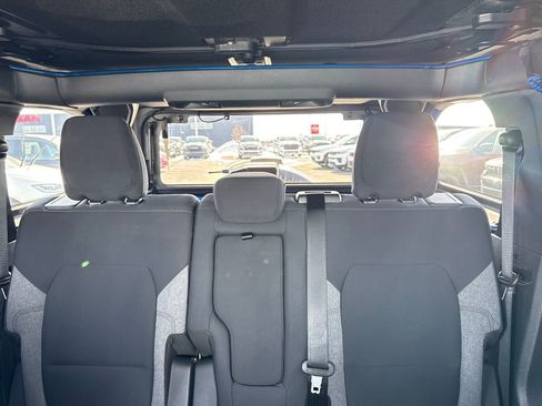 Used 2025 Ford Bronco Big Bend image 25