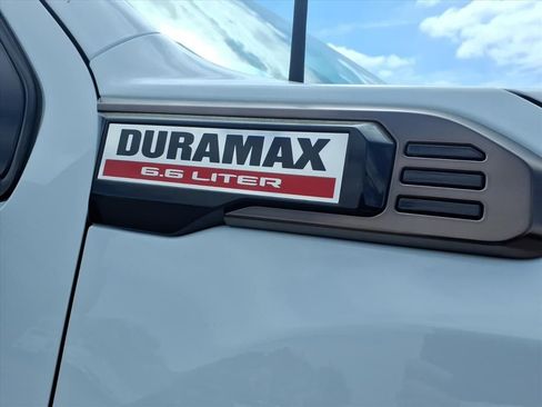 New 2026 GMC Sierra 2500 AT4X image 10