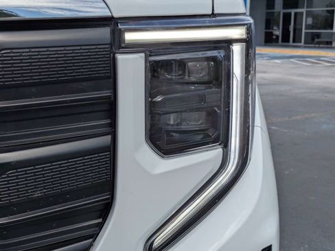 Used 2024 GMC Sierra 1500 Pro w/ Pro Value Package AWD/4WD image 28