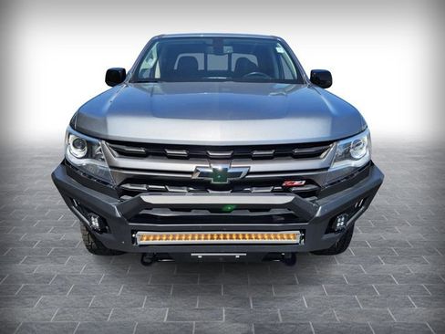 Used 2022 Chevrolet Colorado Z71 AWD/4WD image 5
