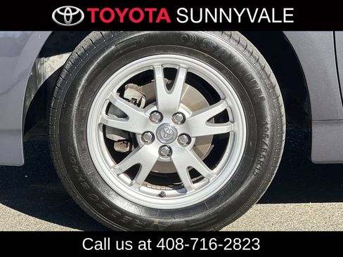 Used 2010 Toyota Prius Two image 12