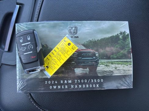 Used 2024 RAM 2500 Laramie w/ Safety Group image 20