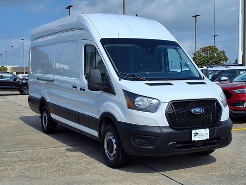 Certified 2024 Ford Transit 250 148 High Roof Extended RWD image 7