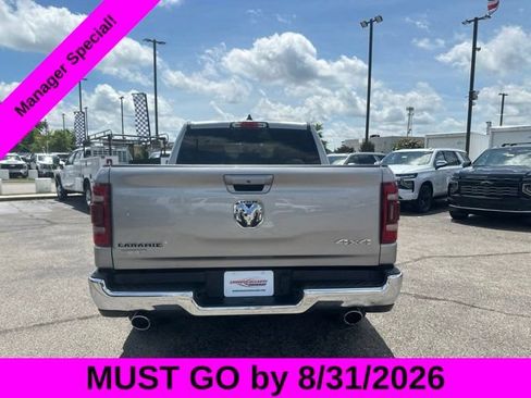 Used 2024 RAM 1500 Laramie AWD/4WD image 4