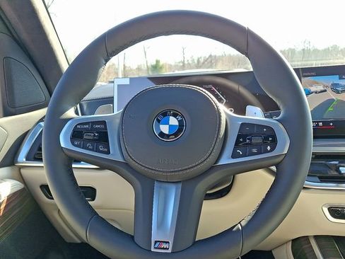 New 2026 BMW X7 xDrive40i AWD/4WD image 17