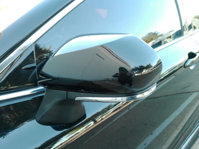 Used 2023 Toyota Camry XSE FWD image 15
