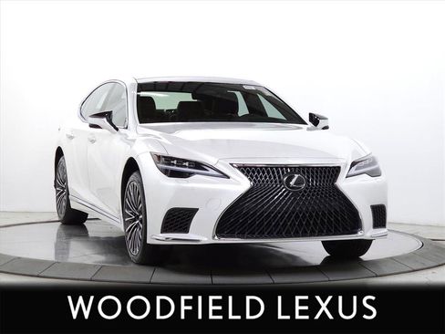 Used 2024 Lexus LS 500 AWD w/ Luxury Package image 1