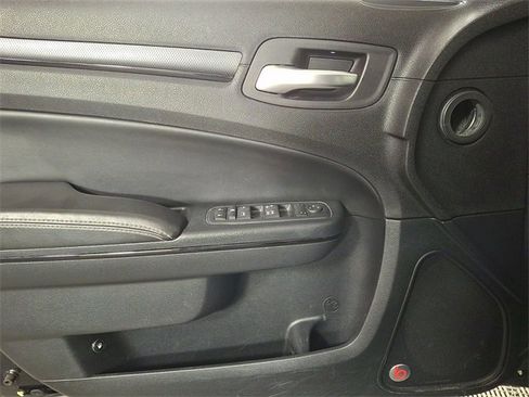 Used 2016 Chrysler 300 S image 14