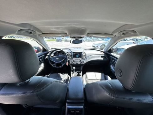 Used 2016 Chevrolet Impala LT w/ Convenience Package FWD image 19