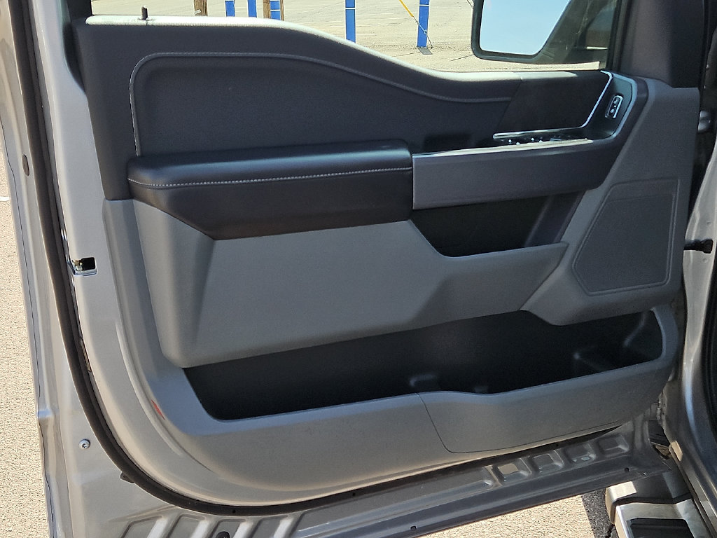Used 2025 Ford F150 XLT w/ Equipment Group 301A Standard AWD/4WD image 16