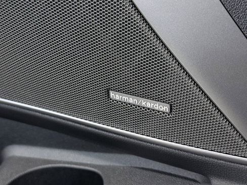 Used 2024 BMW M3 Competition w/ Executive Package image 55