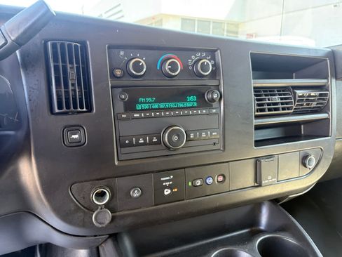 Used 2023 Chevrolet Express 3500 LS RWD image 15