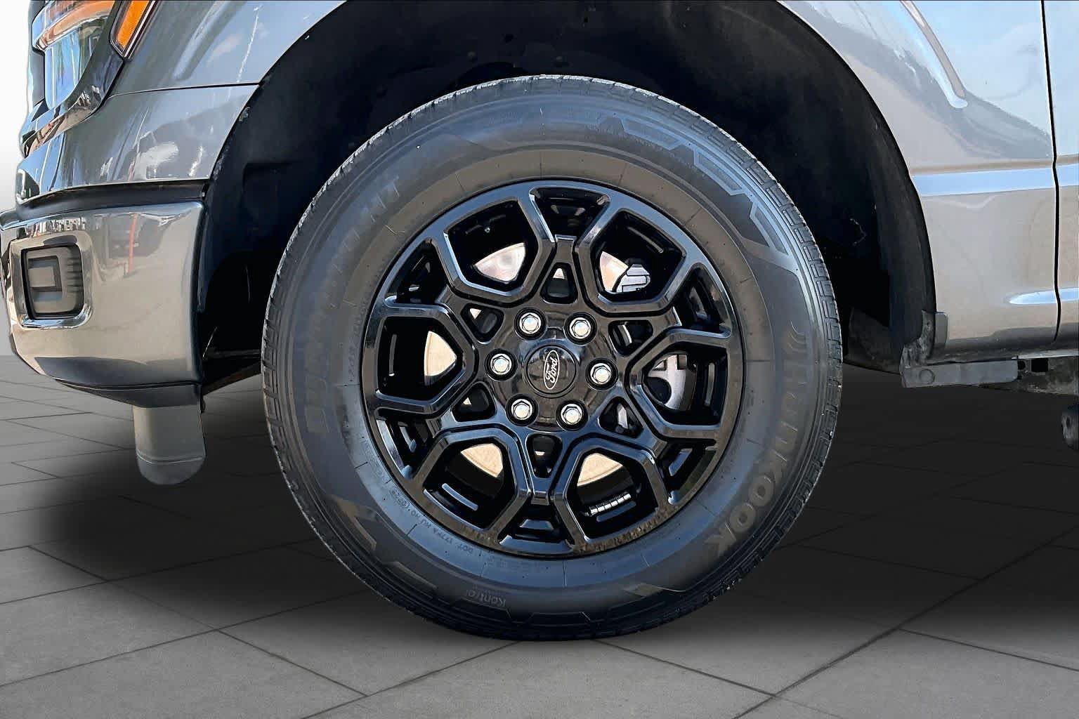 Used 2025 Ford F150 STX RWD image 9