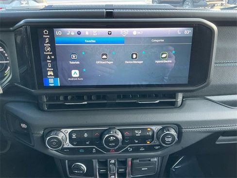 Used 2024 Jeep Wrangler Unlimited Rubicon 4xe image 21