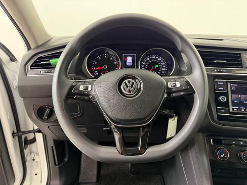Used 2018 Volkswagen Tiguan S AWD/4WD image 14